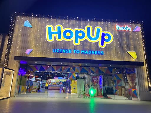 HopUp Chandigarh ! India's largest trampoline park - Photo 3