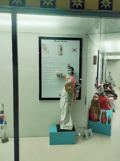 International Dolls Museum - Photo 3
