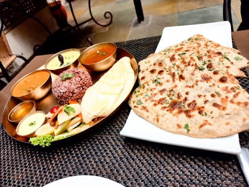 Cafe Lota - Photo 10
