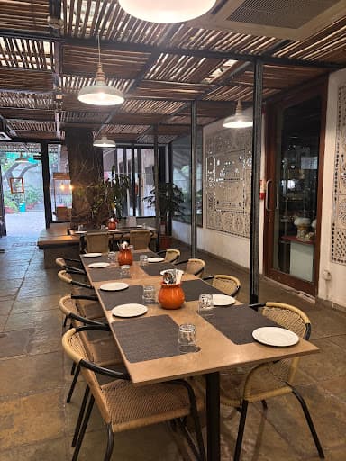 Cafe Lota - Photo 3