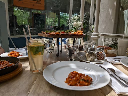 Olive Bar & Kitchen - Photo 3